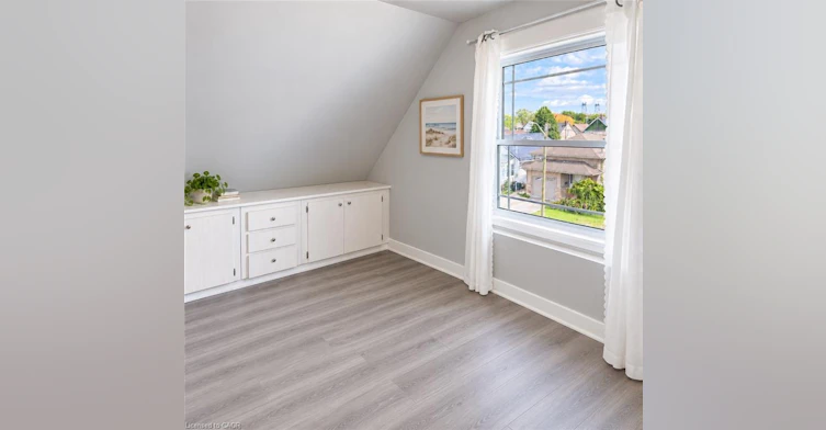 39 Oakland Avenue, Welland, ON, L3C 2B8 - 32