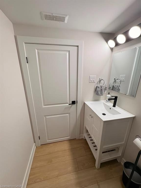 Basement-565 Mohawk Road W, Hamilton, ON, L9C 1X5 - 7