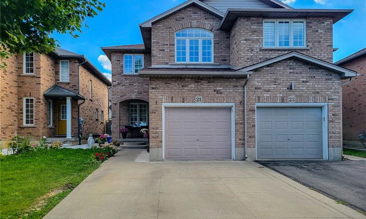 21 Jonathon Court