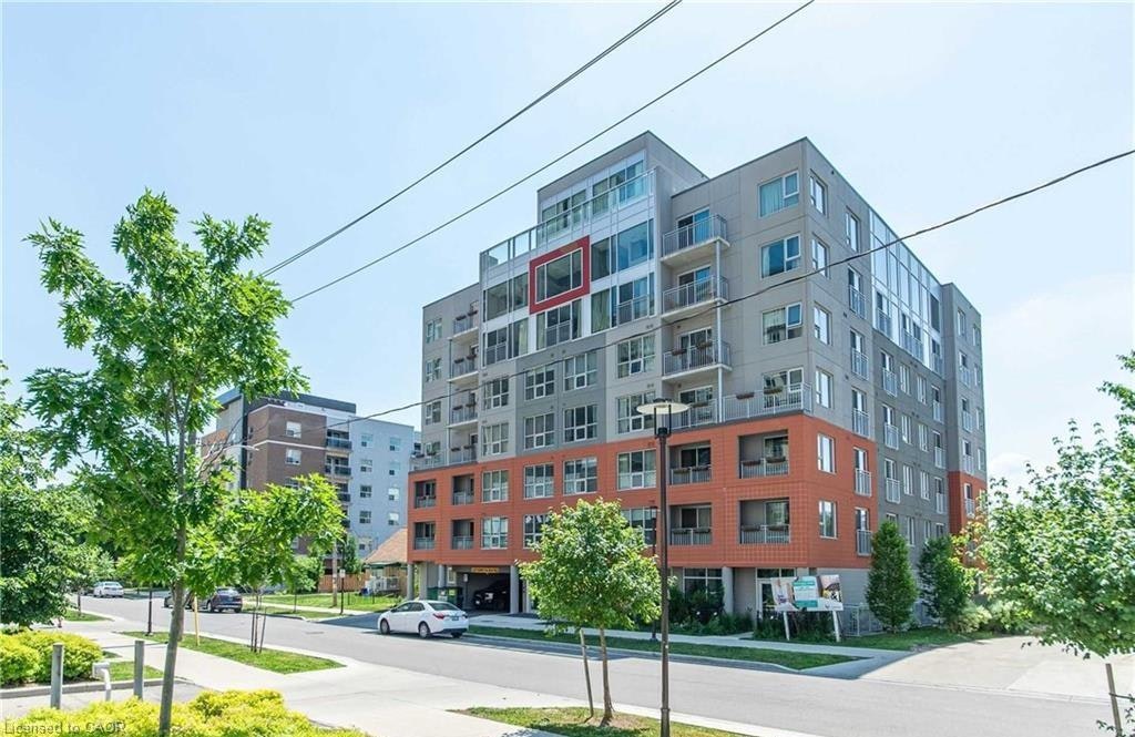 312-321 Spruce Street, Waterloo, ON, N2L 0G4