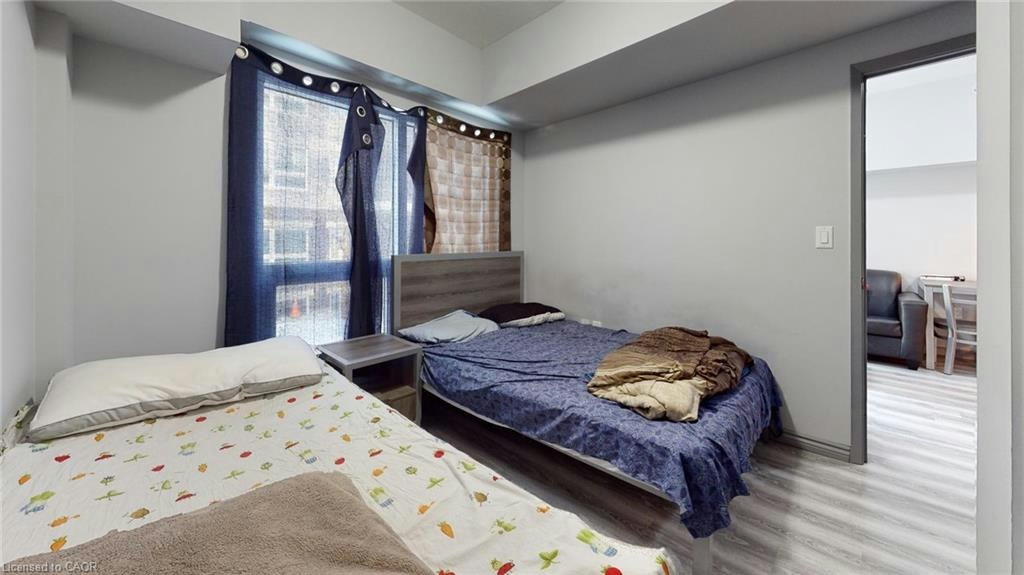 B215-275 Larch Street, Waterloo, ON, N2L 3R2 - 16