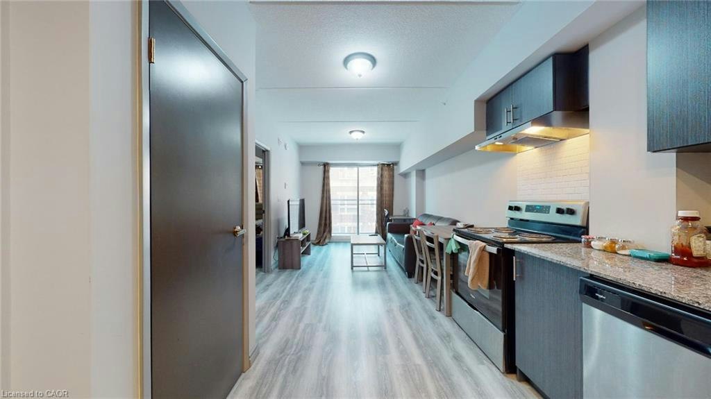 B215-275 Larch Street, Waterloo, ON, N2L 3R2 - 8