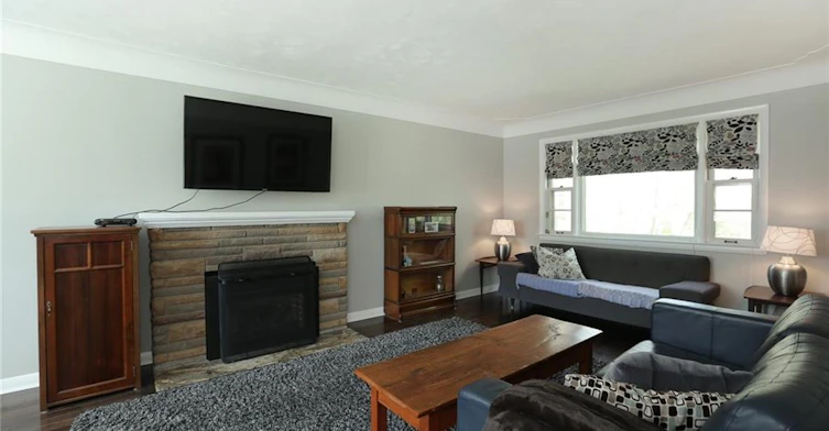 865 Shadeland Avenue, Burlington, ON, L7T 2M2 - 4