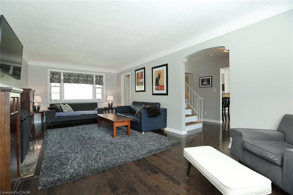 865 Shadeland Avenue, Burlington, ON, L7T 2M2 - 3
