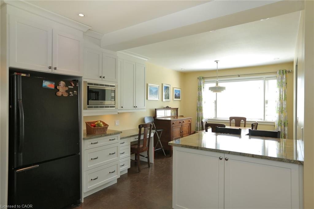 865 Shadeland Avenue, Burlington, ON, L7T 2M2 - 10