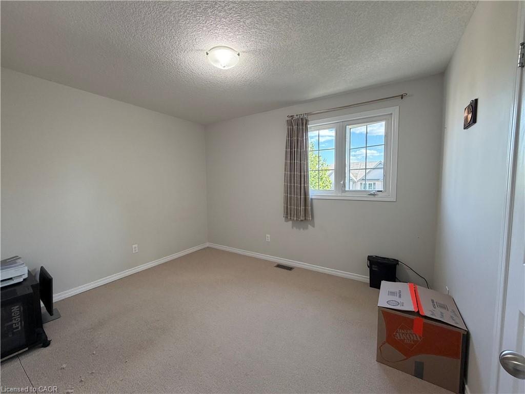 649 Winterberry Avenue, Waterloo, ON, N2V 2X4 - 23