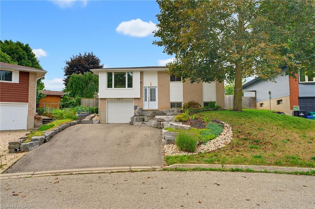 555 Elm Ridge Place, Waterloo, ON, N2L 4P6
