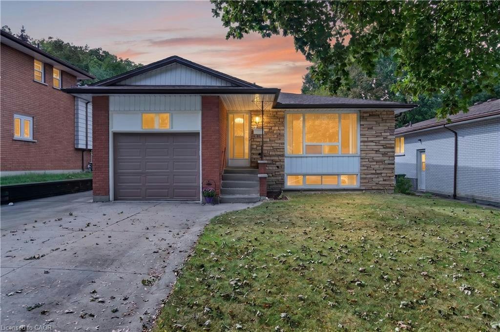 80 Sarasota Avenue, Hamilton, ON, L9C 3X5