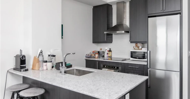1103-2093 Fairview Street, Burlington, ON, L7R 2C8 - 5