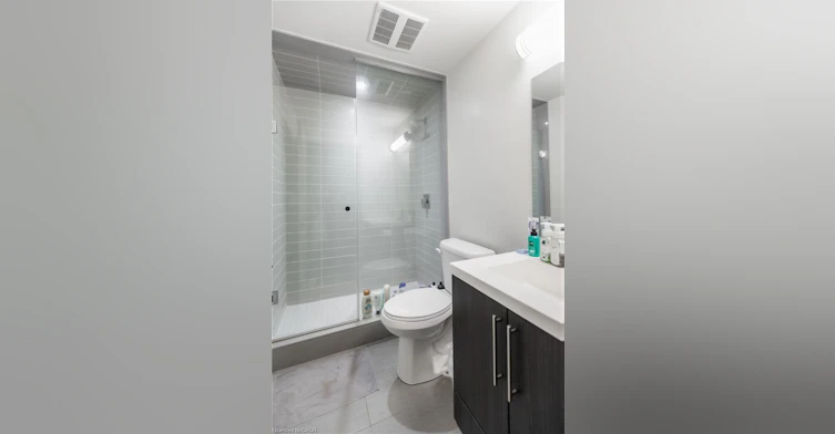 1103-2093 Fairview Street, Burlington, ON, L7R 2C8 - 11