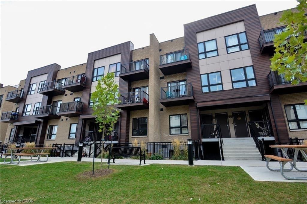 D9-10 Palace Street, Kitchener, ON, N2E 0J3