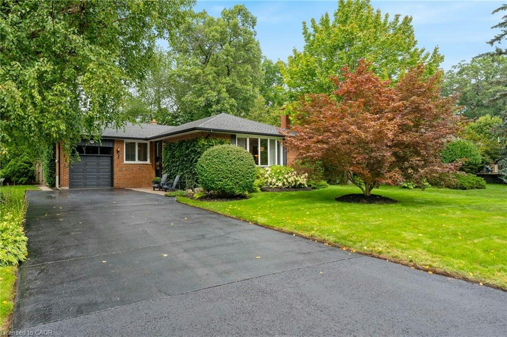 1529 Wembury Road, Mississauga, ON, L5J 2L8