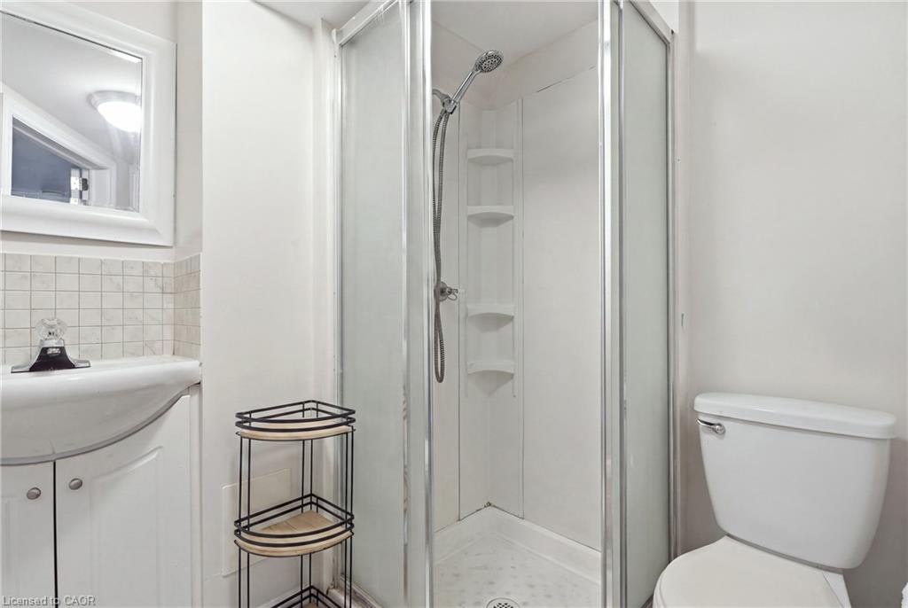 Basement-195 Victoria Street N, Kitchener, ON, N2H 5C5 - 11