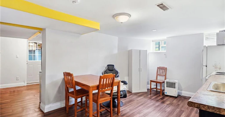 Basement-195 Victoria Street N, Kitchener, ON, N2H 5C5 - 9