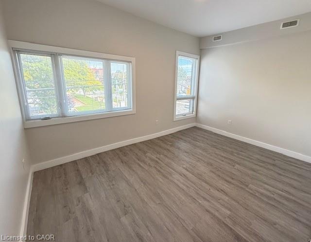 202-161 Wellington Street N, Hamilton, ON, L8R 1N4 - 8