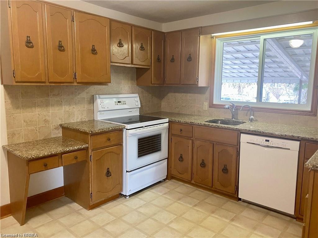 8 Sterling Street, Brantford, ON, N3T 4B1 - 11