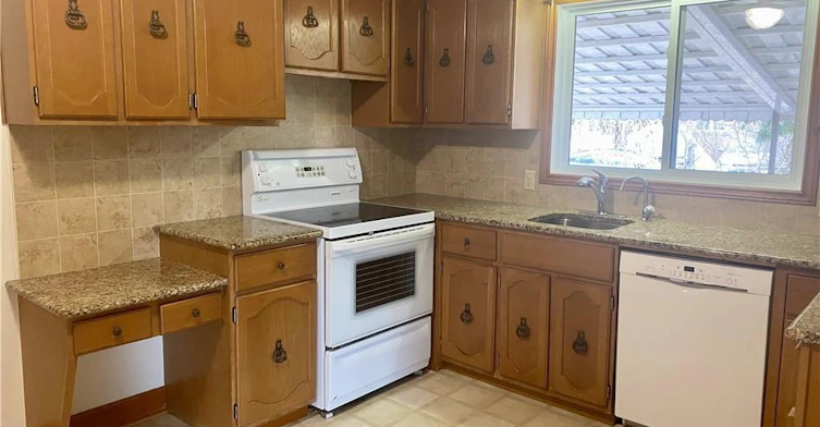 8 Sterling Street, Brantford, ON, N3T 4B1 - 11