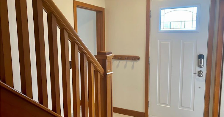 8 Sterling Street, Brantford, ON, N3T 4B1 - 2