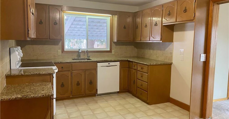 8 Sterling Street, Brantford, ON, N3T 4B1 - 10