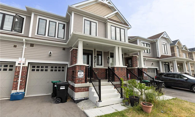 12 Hylton Drive