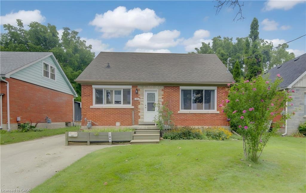 104 Mausser Avenue, Kitchener, ON, N2M 3K5