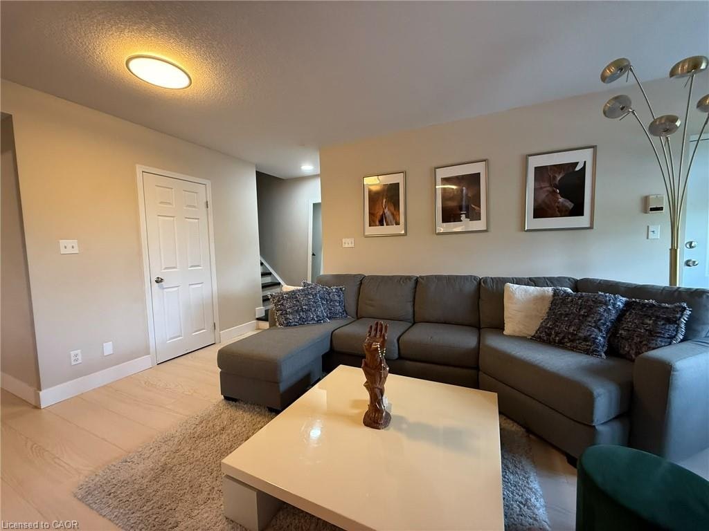 5J-255 Maitland Street, Kitchener, ON, N2R 0C8 - 4