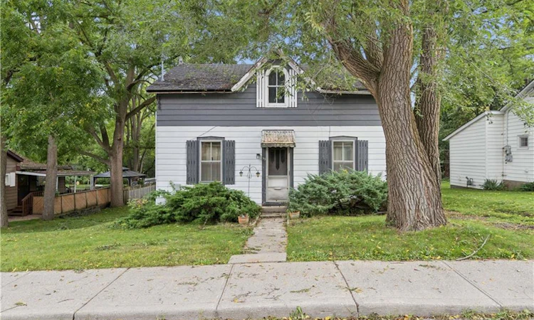 53 Capron Street