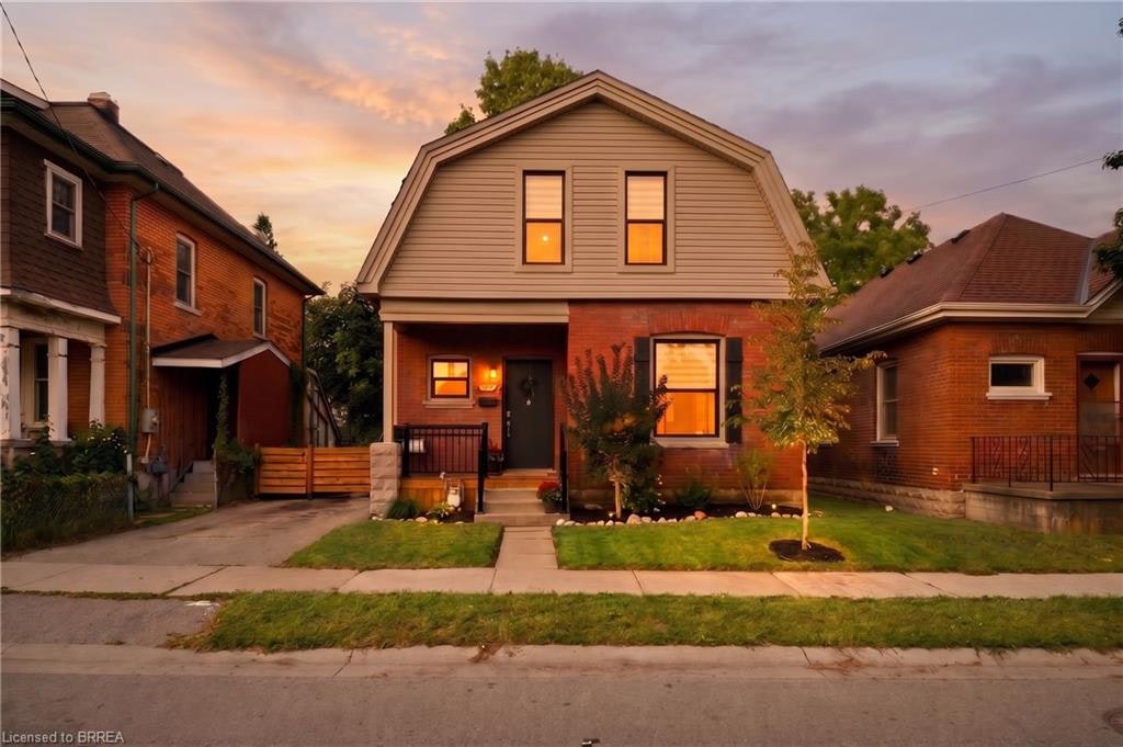 14 Allenby Avenue, Brantford, ON, N3S 1P8