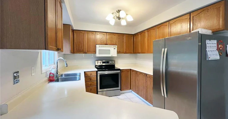 25 Thornton Trail, Hamilton, ON, L9H 6X9 - 10