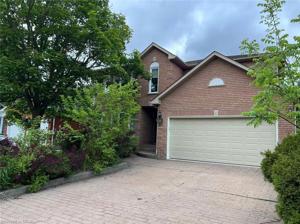 25 Thornton Trail, Hamilton, ON, L9H 6X9