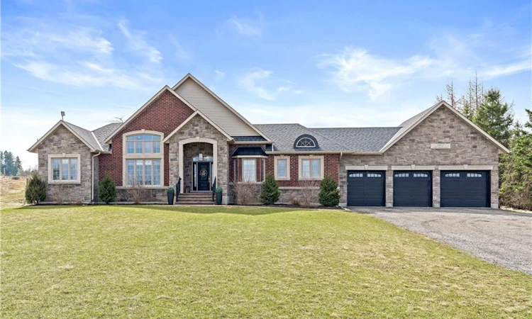 9677 Tenth Sideroad