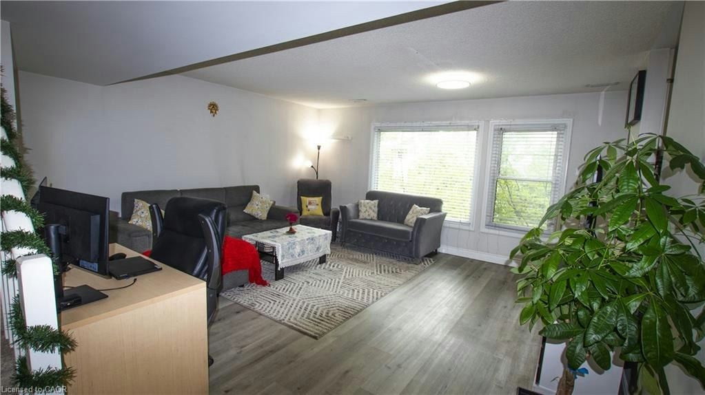 54-461 Beechwood Place, Waterloo, ON, N2T 2N8 - 13