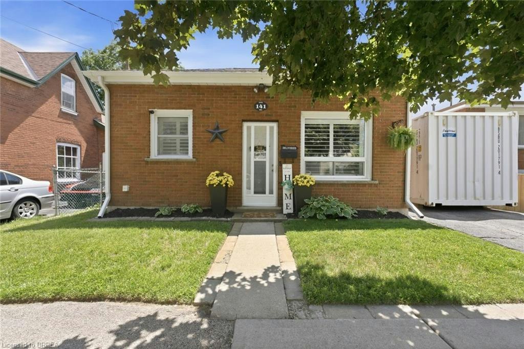 141 East Avenue, Brantford, ON, N3S 3M3