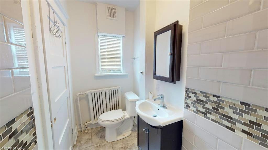 961 1/2 King Street E, Hamilton, ON, L8M 1C3 - 5