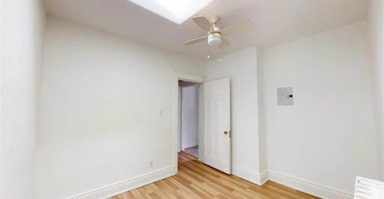 961 1/2 King Street E, Hamilton, ON, L8M 1C3 - 7