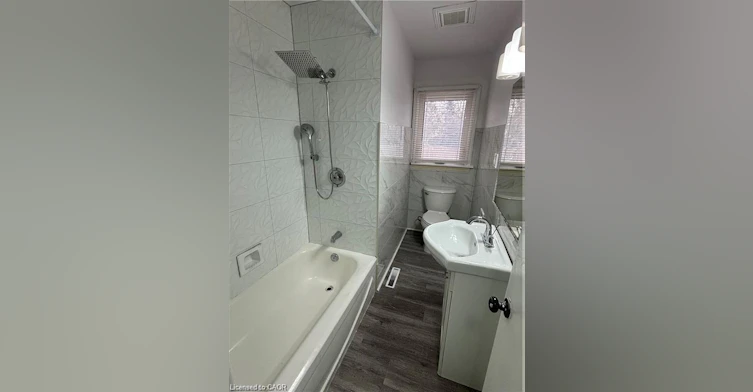 Upper-118 Jacobson Avenue, St. Catharines, ON, L2T 3A5 - 12