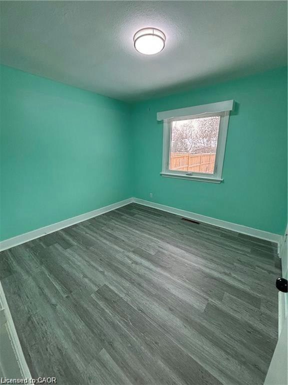 Upper-118 Jacobson Avenue, St. Catharines, ON, L2T 3A5 - 11