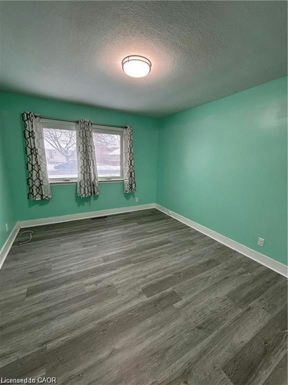 Upper-118 Jacobson Avenue, St. Catharines, ON, L2T 3A5 - 10