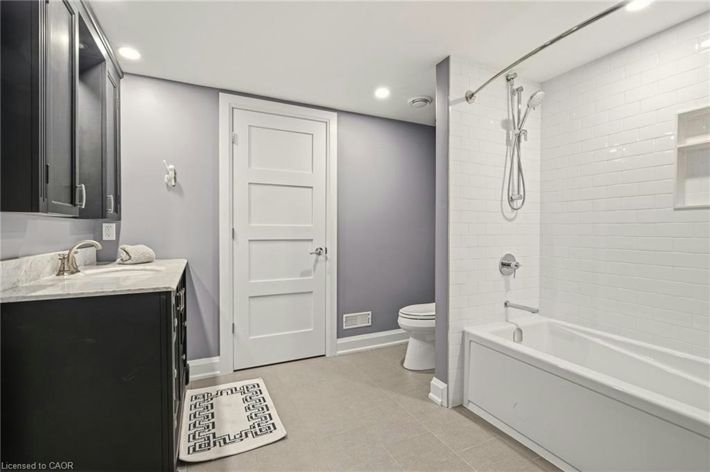 1354 No 1 Side Road, Burlington, ON, L7P 0R9 - 43
