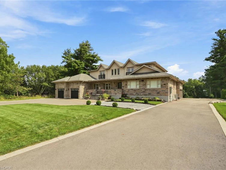 1354 No 1 Side Road, Burlington, ON, L7P 0R9 - 3