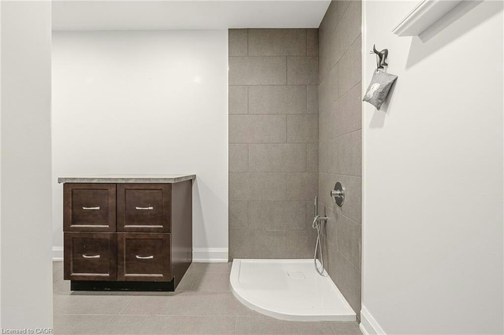 1354 No 1 Side Road, Burlington, ON, L7P 0R9 - 23