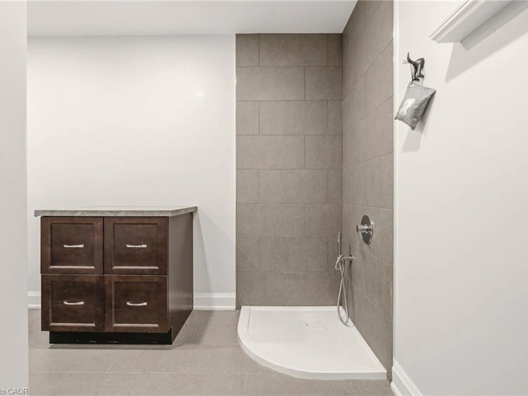 1354 No 1 Side Road, Burlington, ON, L7P 0R9 - 23