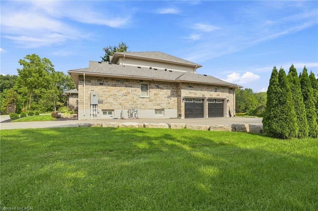 1354 No 1 Side Road, Burlington, ON, L7P 0R9 - 4