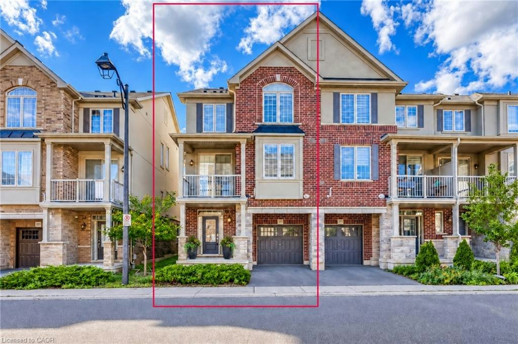 393 Grantham Common, Oakville, ON, L6H 7E3