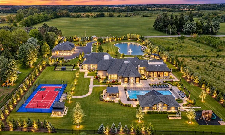 1272 Fiddlers Green Road