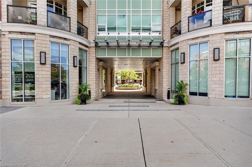 214-216 Oak Park Boulevard, Oakville, ON, L6H 0K3