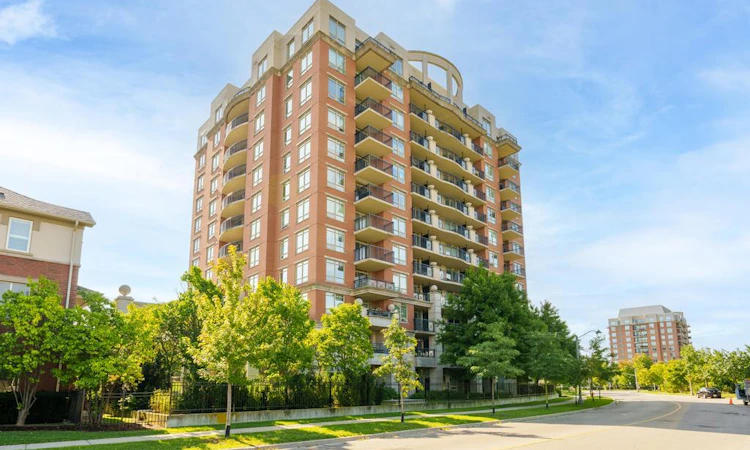 203-2365 Central Park Drive