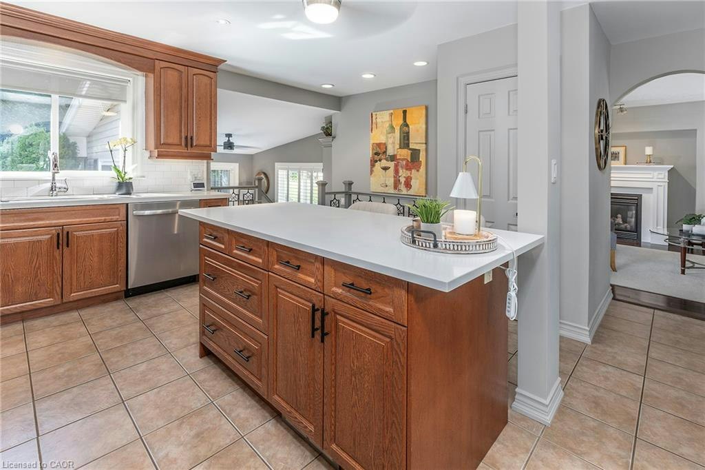 66 Garden Avenue, Hamilton, ON, L9G 2J5 - 11