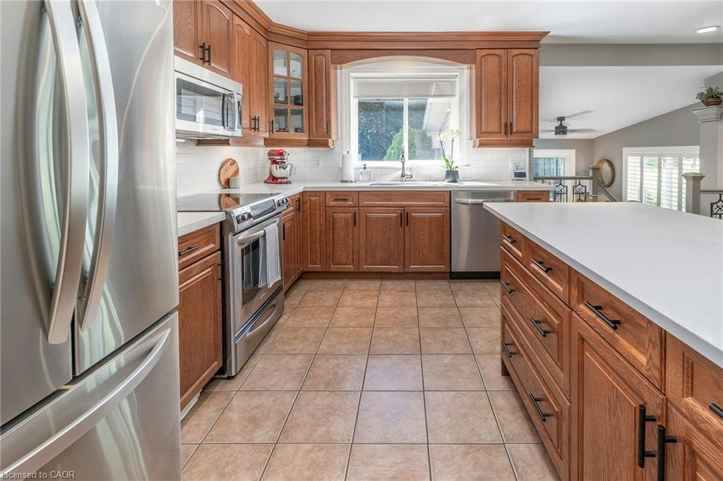 66 Garden Avenue, Hamilton, ON, L9G 2J5 - 13