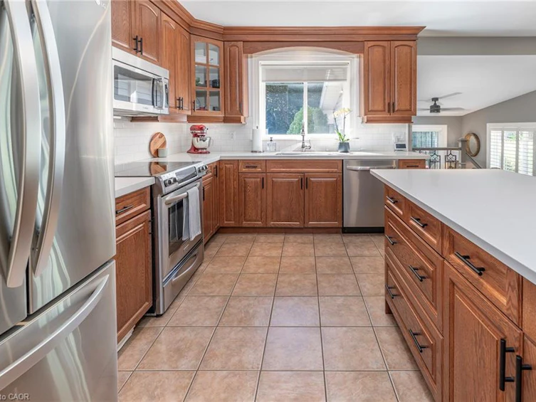 66 Garden Avenue, Hamilton, ON, L9G 2J5 - 13